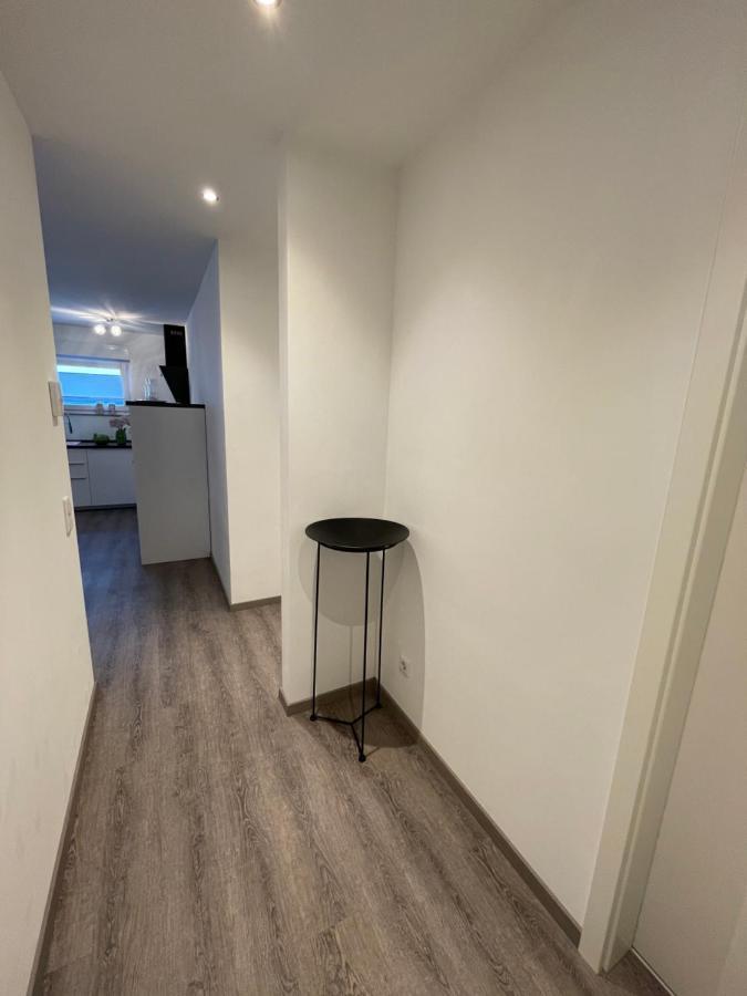 Exklusive Wohnung Zentral Mit Grossem Balkon Losheim Luaran gambar